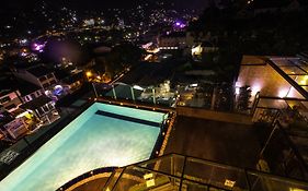 Sevana City Hotel
